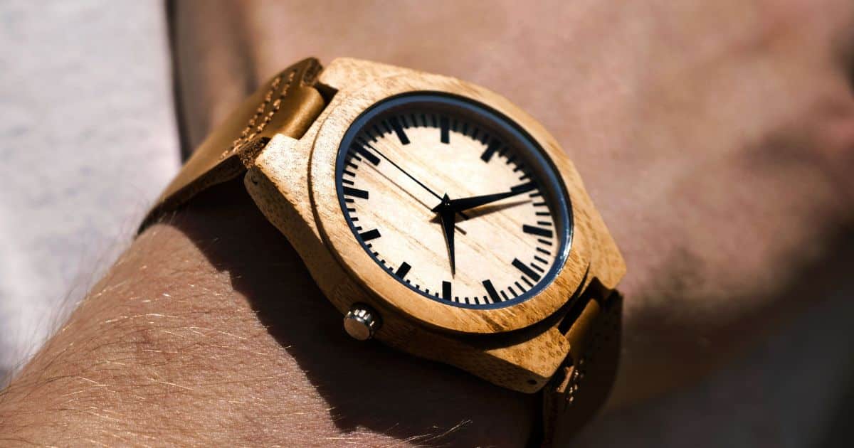 montre en bois pour homme élégante